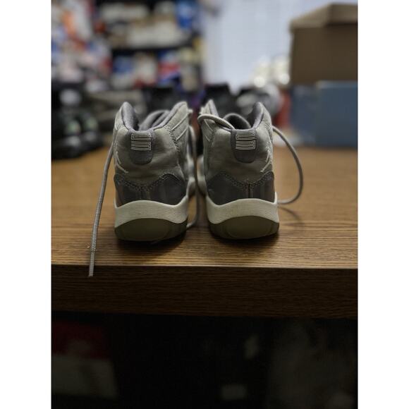 Size 2 (PS) - Jordan 11 Retro 2021 Mid Cool Grey NBS138 - Picture 4 of 5